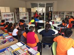 Merve Koleji 5. Sınıf ve 6. Sınıf öğrencileri kütüphanemizi ziyaret ettiler. Öğrencilerimize kütüphane kullanımı hakkında bilgiler verdik (12).jpeg