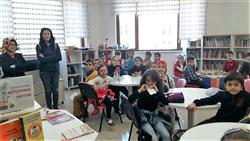 29.03.2017 tarihinde Durak Havva Demir İlkokulu 2.ve 3.sınıf öğretmen ve öğrencileri için kütüphanemizde oryantasyon çalışması yapıldı (9).jpeg