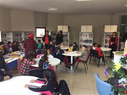 11.04.2017 tarihinde Pembe Başyazıcı Anaokulu öğretmen ve öğrencileri için kütüphanemizde ikinci grup için oryantasyon çalışması yapıldı (8).jpeg