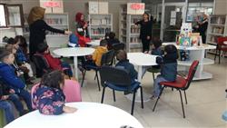 13.04.2017 tarihinde Melikgazi Beyazzambak Anaokulu öğretmen ve öğrencileri için kütüphanemizde oryantasyon çalışması yapıldı (2).jpeg