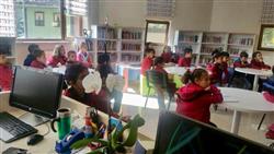 06.04.2018 tarihinde Cengiz Topel İlkokulu öğretmen ve öğrencileri için kütüphanemizde oryantasyon çalışması yapıldı (4).jpg