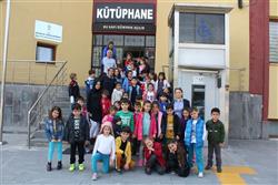 11.04.2018 tarihinde saat 13.30 ‘da Pembe Başyazıcıoğlu Anaokulu öğretmen ve öğrencileri için kütüphanemizde oryantasyon çalışması yapılmıştır.  (5).JPG