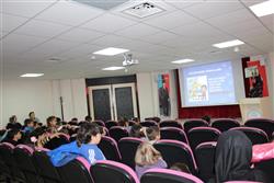 11.04.2018 tarihinde saat 13.30 ‘da Pembe Başyazıcıoğlu Anaokulu öğretmen ve öğrencileri için kütüphanemizde oryantasyon çalışması yapılmıştır.  (8).JPG