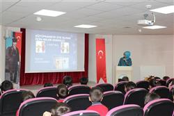 18.05.2018 tarihinde saat 10.30 ‘da Mustafa Özdal İlkokulu öğretmen ve öğrencileri için kütüphanemizde oryantasyon çalışması yapılmıştır (7).JPG