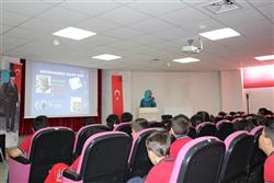 18.05.2018 tarihinde saat 10.30 ‘da Mustafa Özdal İlkokulu öğretmen ve öğrencileri için kütüphanemizde oryantasyon çalışması yapılmıştır (8).JPG