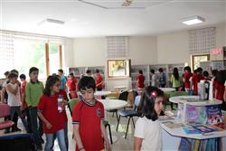 25.05.2018 tarihinde Osman Zeki Yücesan İlkokulu öğretmen ve öğrencileri için kütüphanemizde oryantasyon çalışması yapılmıştır (1).JPG