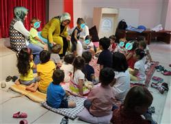 11.07.2018 tarihinde gönüllümüz Fatma Hanım ile 3-6 yaş grubu için Okuma ve Sanat Atölyesini gerçekleştirdik.  (6).jpg