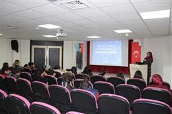 05.12.2019 tarihinde Osman Zeki Yücesan Ortaokulu öğretmen ve öğrencileri için kütüphanemizde oryantasyon çalışması yapılmıştır (1).jpeg